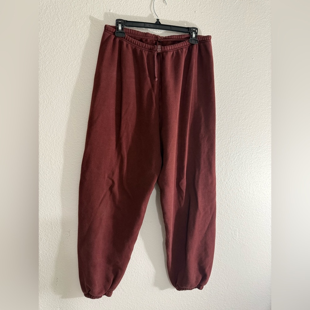 SKIMS Burgundy Track Pants - Picture 2 of 7